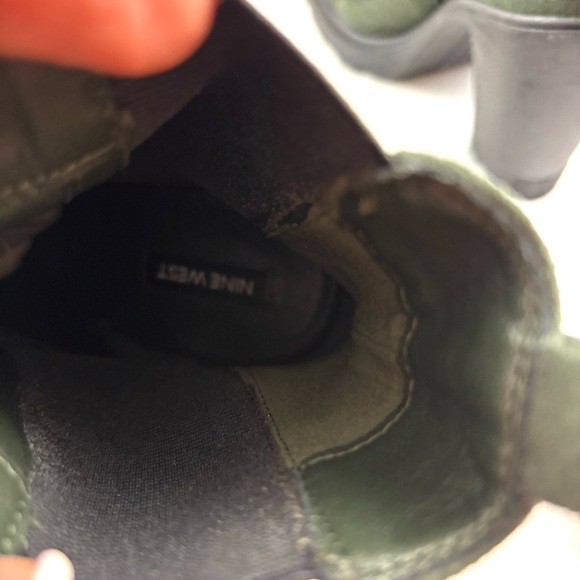 NWOT Nine West Ream Forest Green Faux Suede Chelsea Ankle Calf boots (7M) - Picture 15 of 16